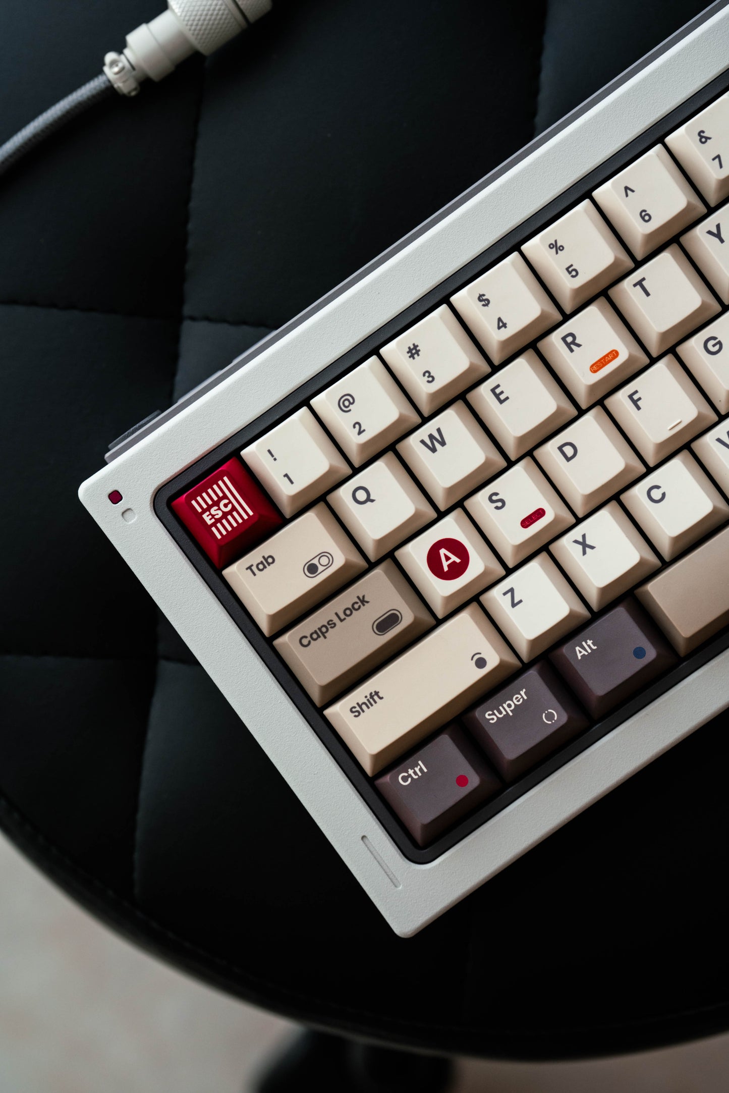 GB65 Keyboard by 80Retros X Click Inc - Pre-built Kit