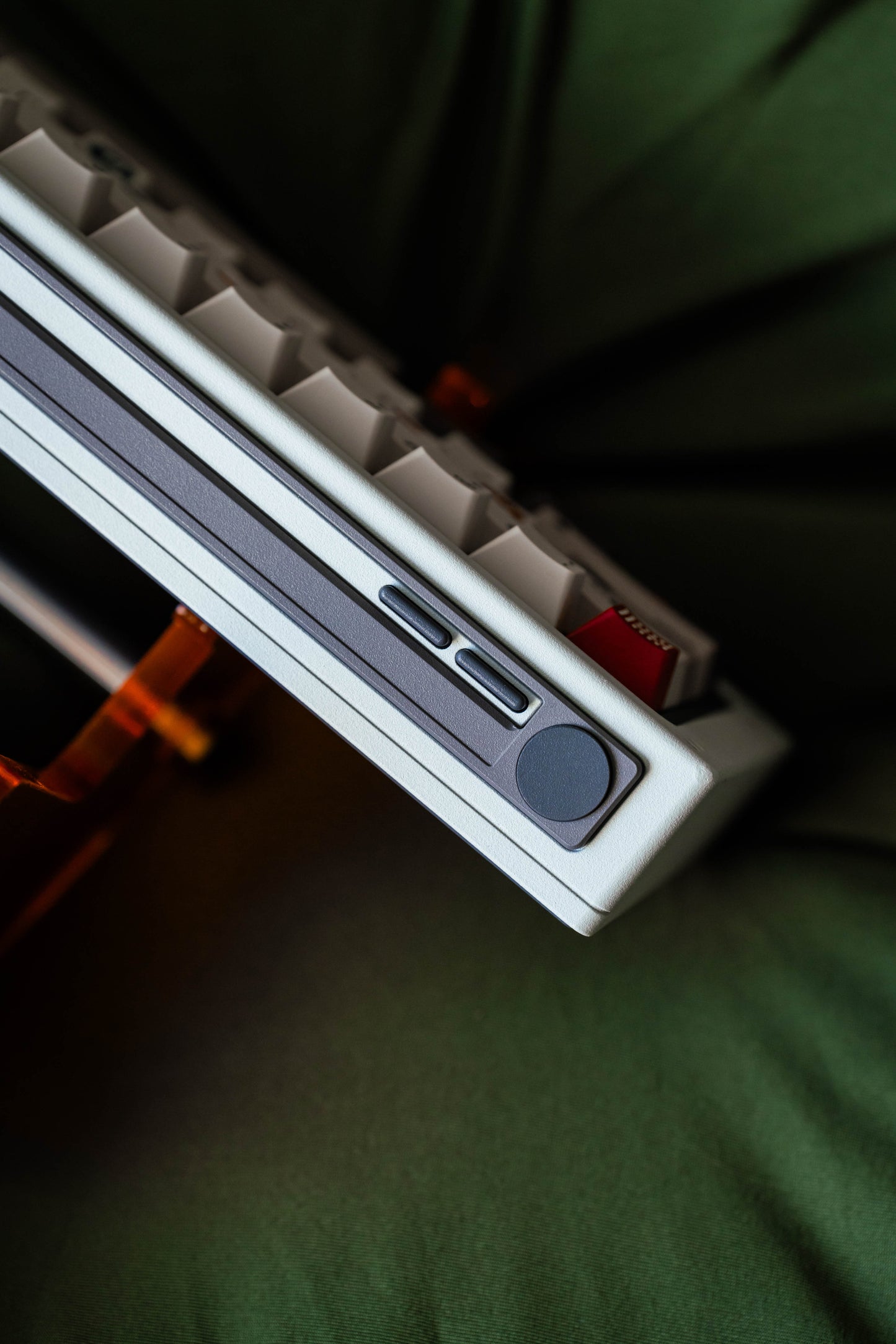 GB65 Keyboard by 80Retros X Click Inc - Pre-built Kit
