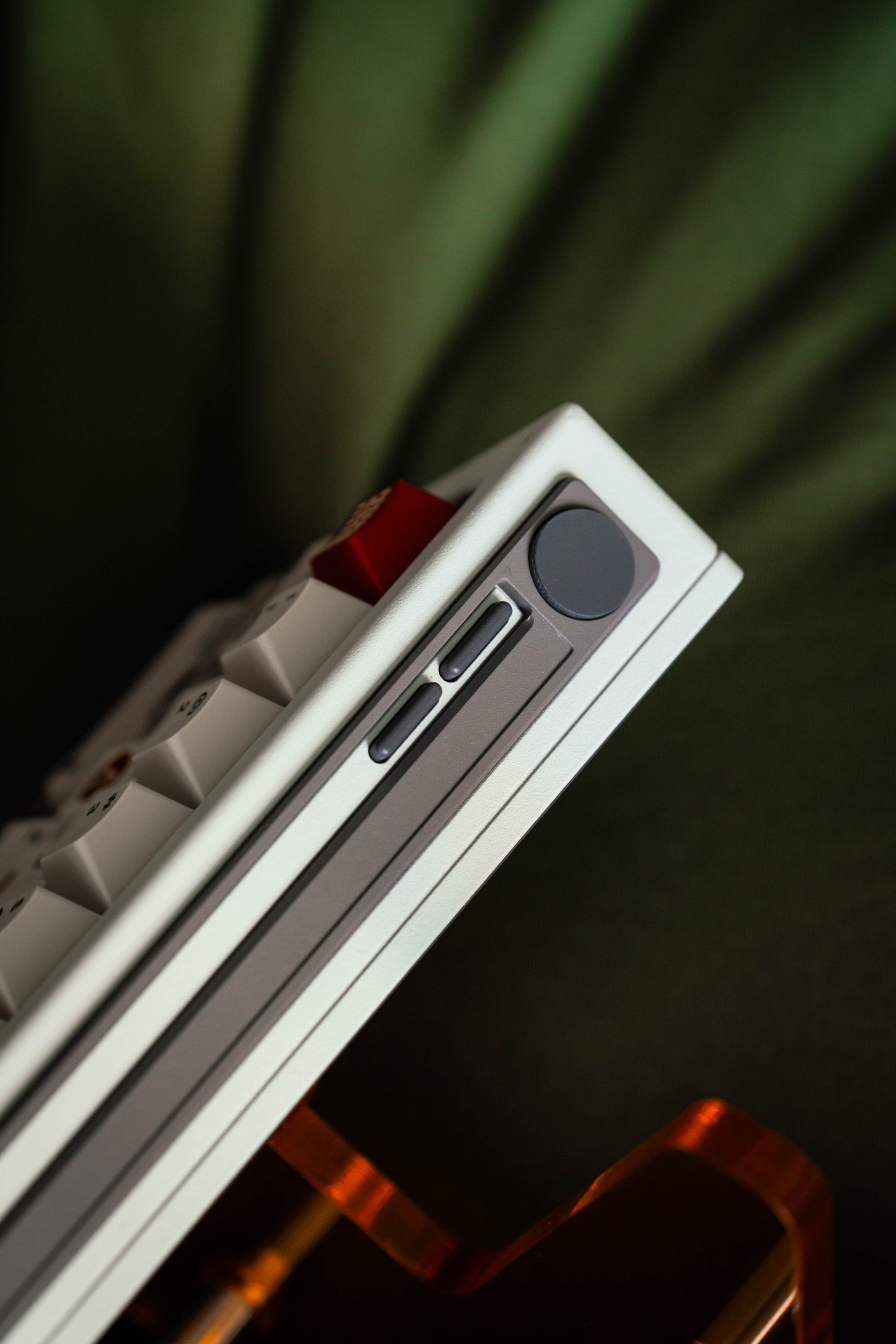 GB65 Keyboard by 80Retros X Click Inc - Pre-built Kit