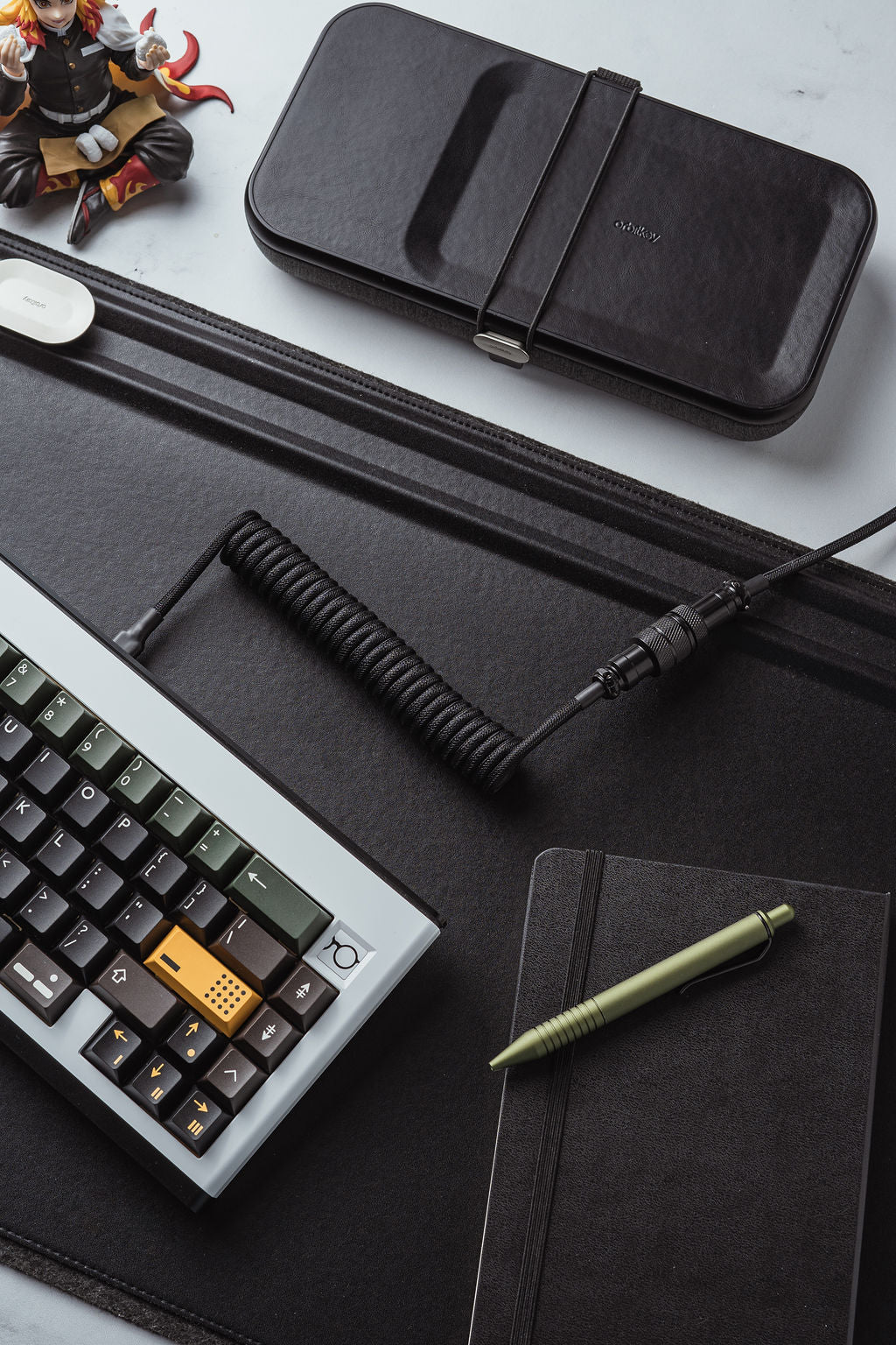 Cable Labs Artisanal Aviator Cable – Midnight Black