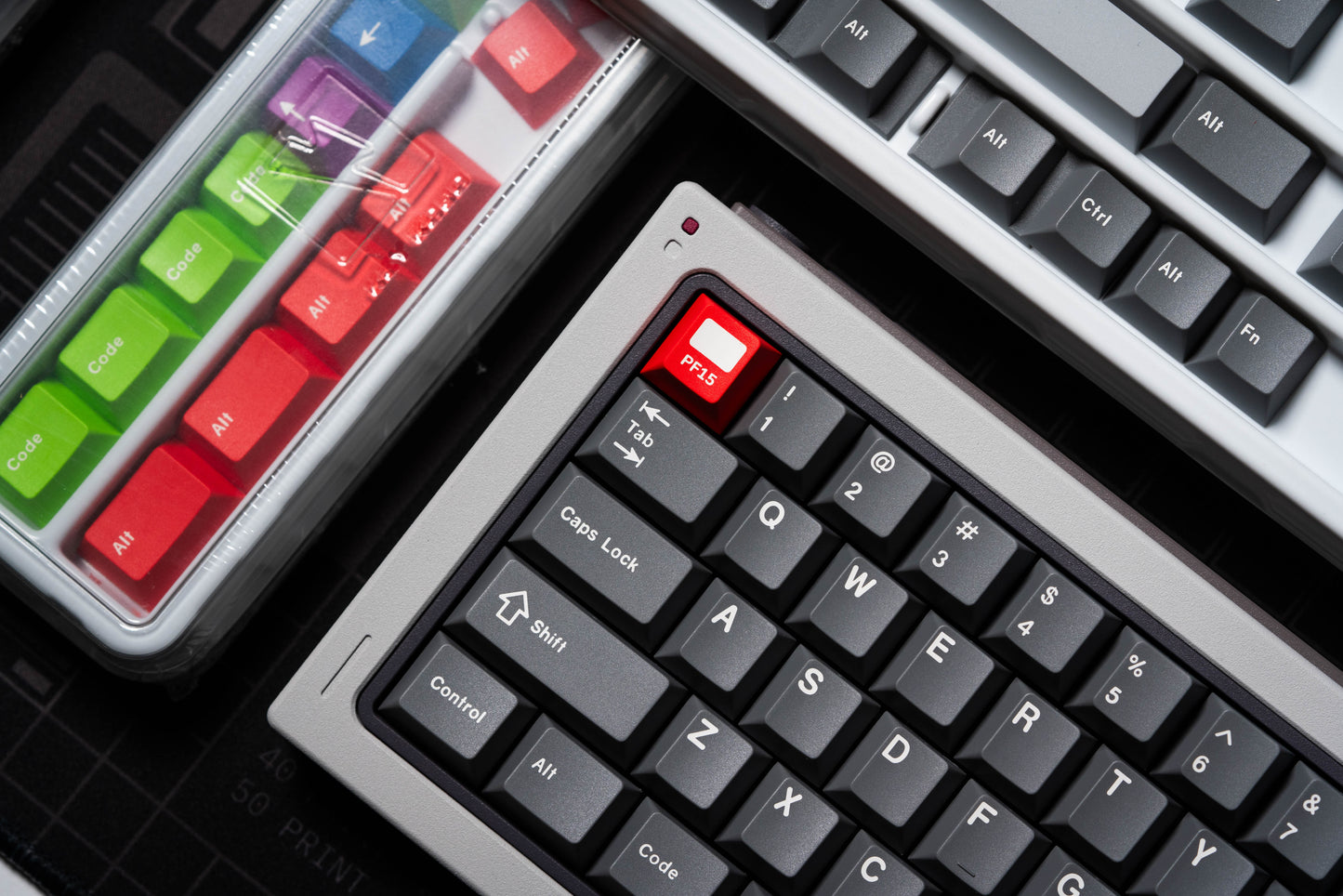 GB65 Keyboard by 80Retros X Click Inc - Pre-built Kit