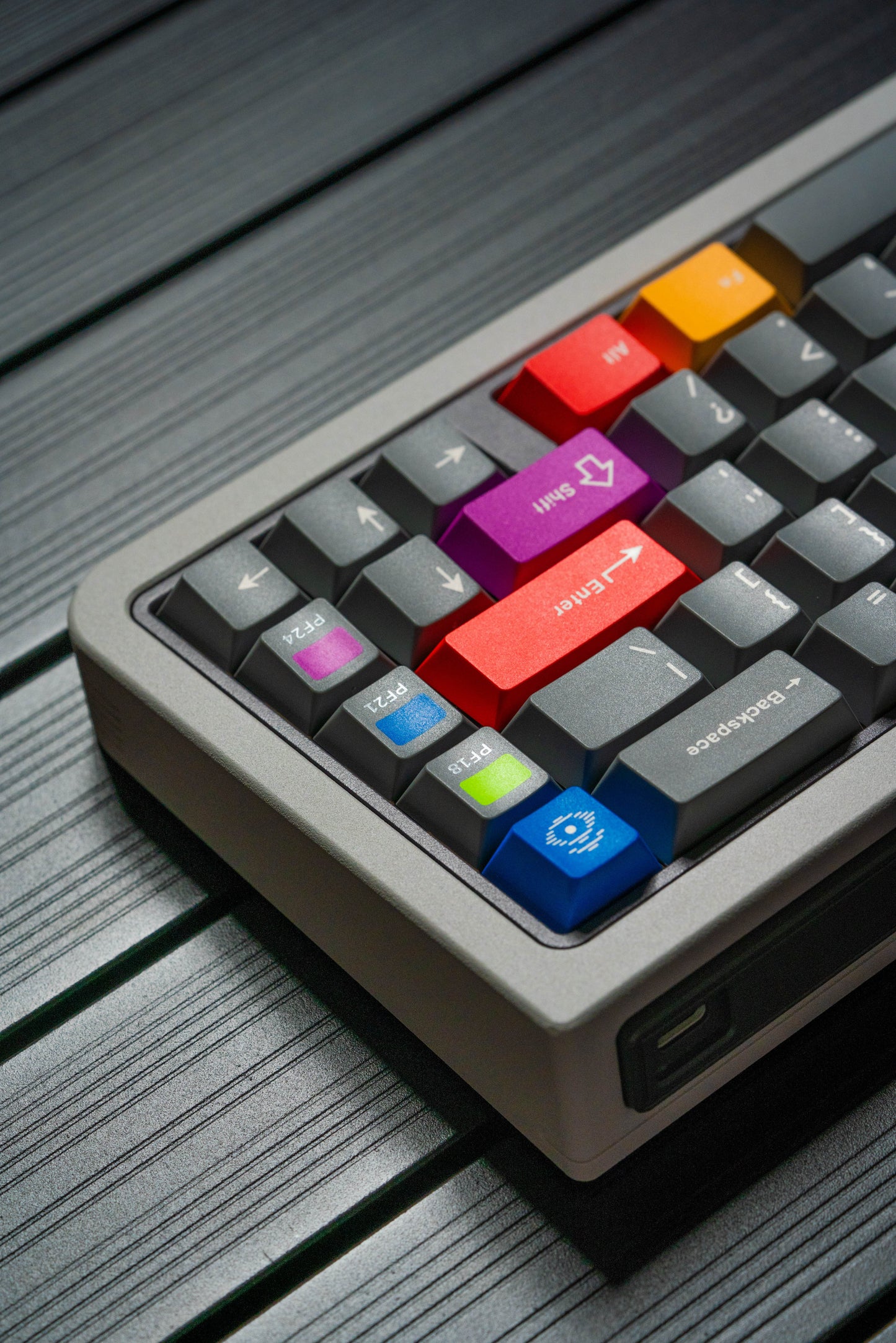 GB65 Keyboard by 80Retros X Click Inc - Pre-built Kit