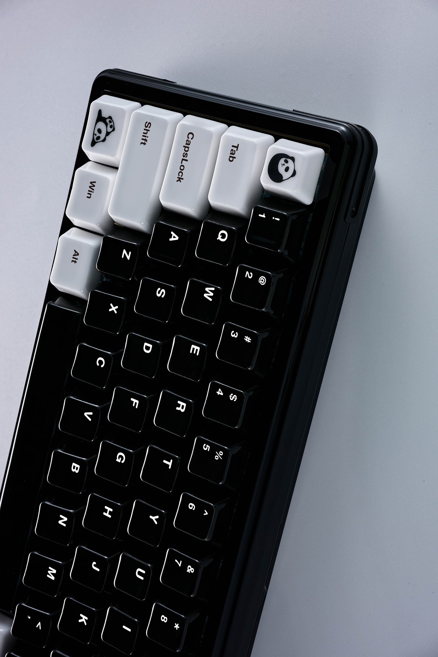 Cerakeys Nada65 Panda Edition - Pre-built Keyboard Kit