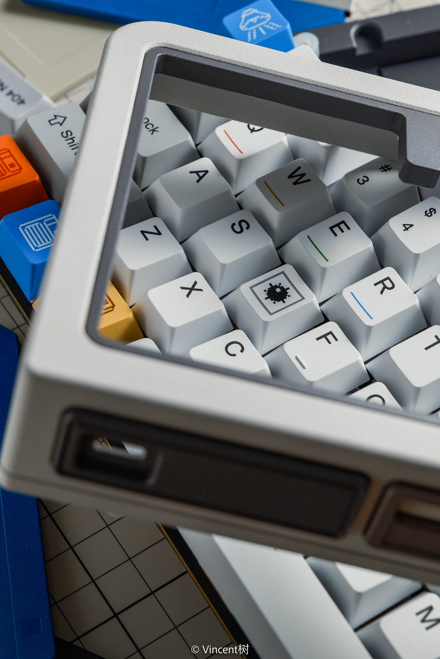 GB65 Keyboard by 80Retros X Click Inc - Pre-built Kit