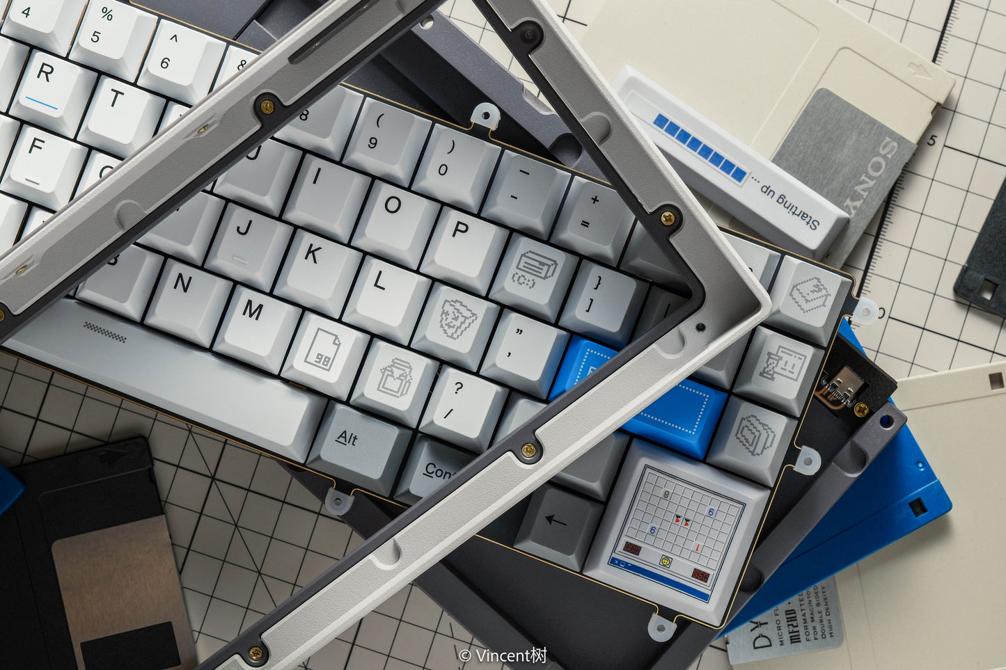GB65 Keyboard by 80Retros X Click Inc - Pre-built Kit