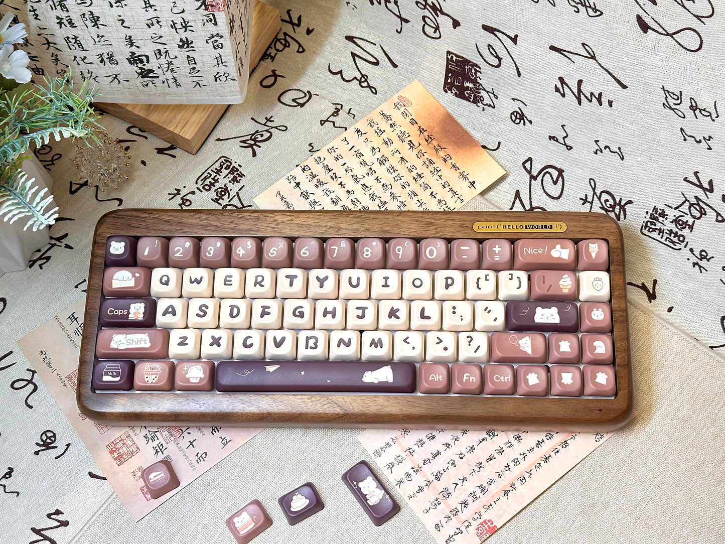 Qtuo Studio - Bear Café Keycaps