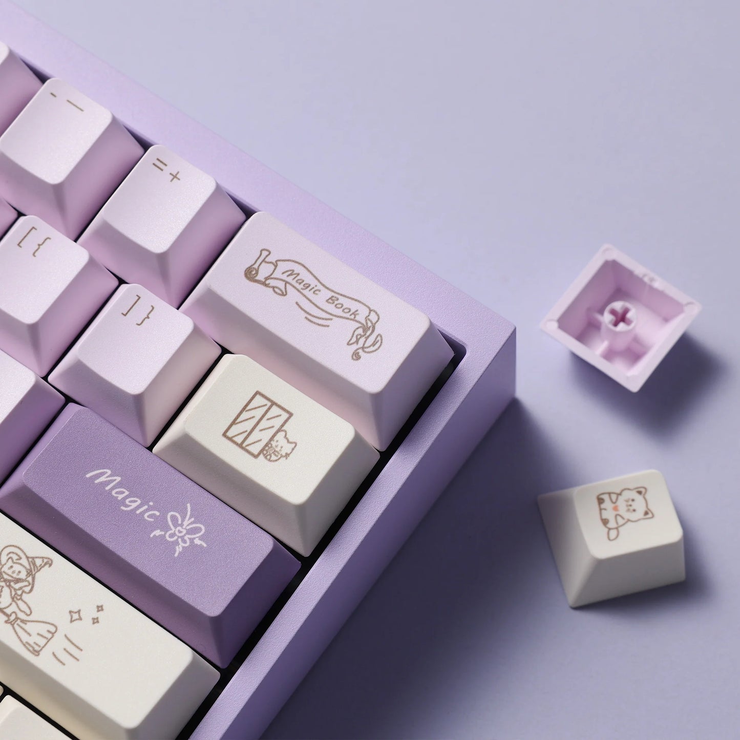 Qtuo Studio - Magic Bunny Keycaps