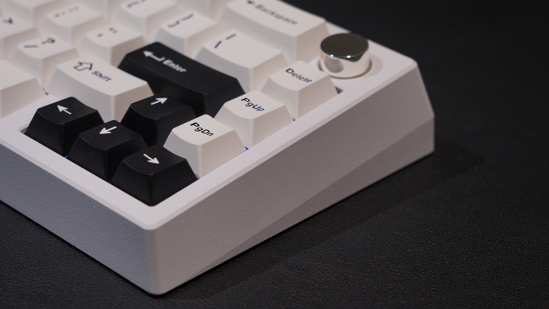 Pre-Order] Meletrix Zoom65 V2 EE - Barebones Keyboard Kit - White [Se