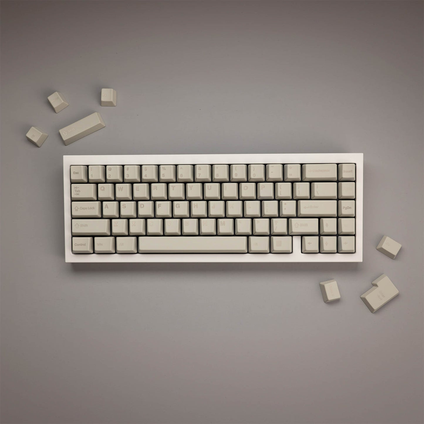 [Group-Buy] Awekeys Metal Keycap Set - Retro80s