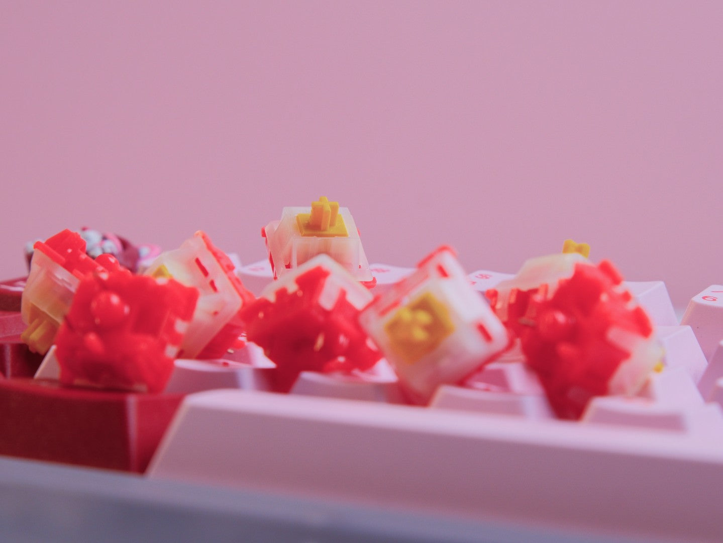 Icey Ice Mango Berry Tactile Switches