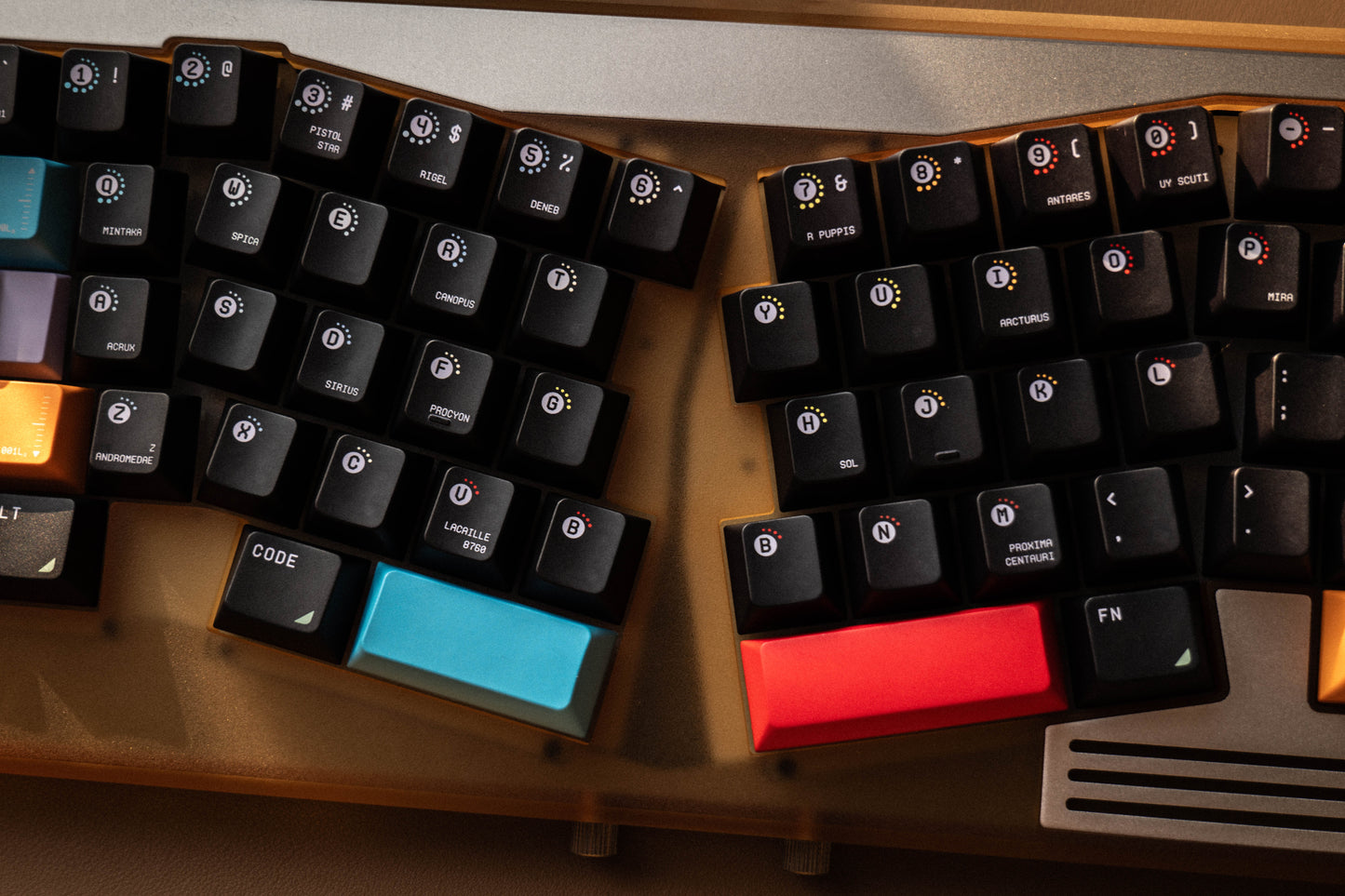 [Pre-order] Outva Solid Alex - Mechanical Keyboard Kit