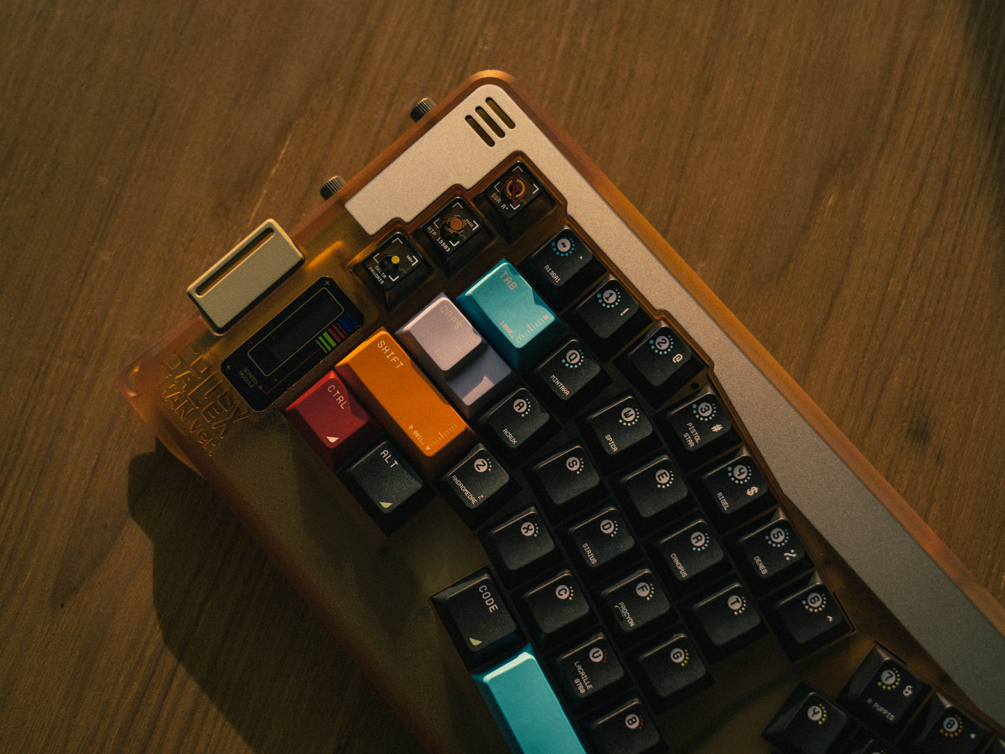 [Pre-order] Outva Solid Alex - Mechanical Keyboard Kit