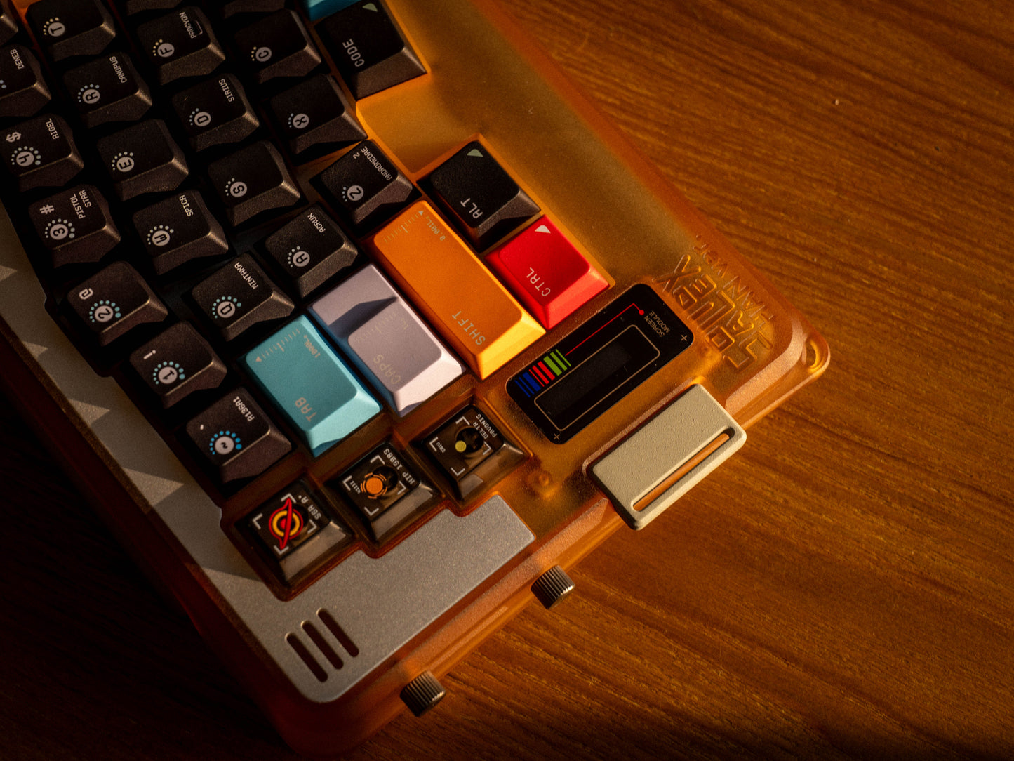 [Pre-order] Outva Solid Alex - Mechanical Keyboard Kit