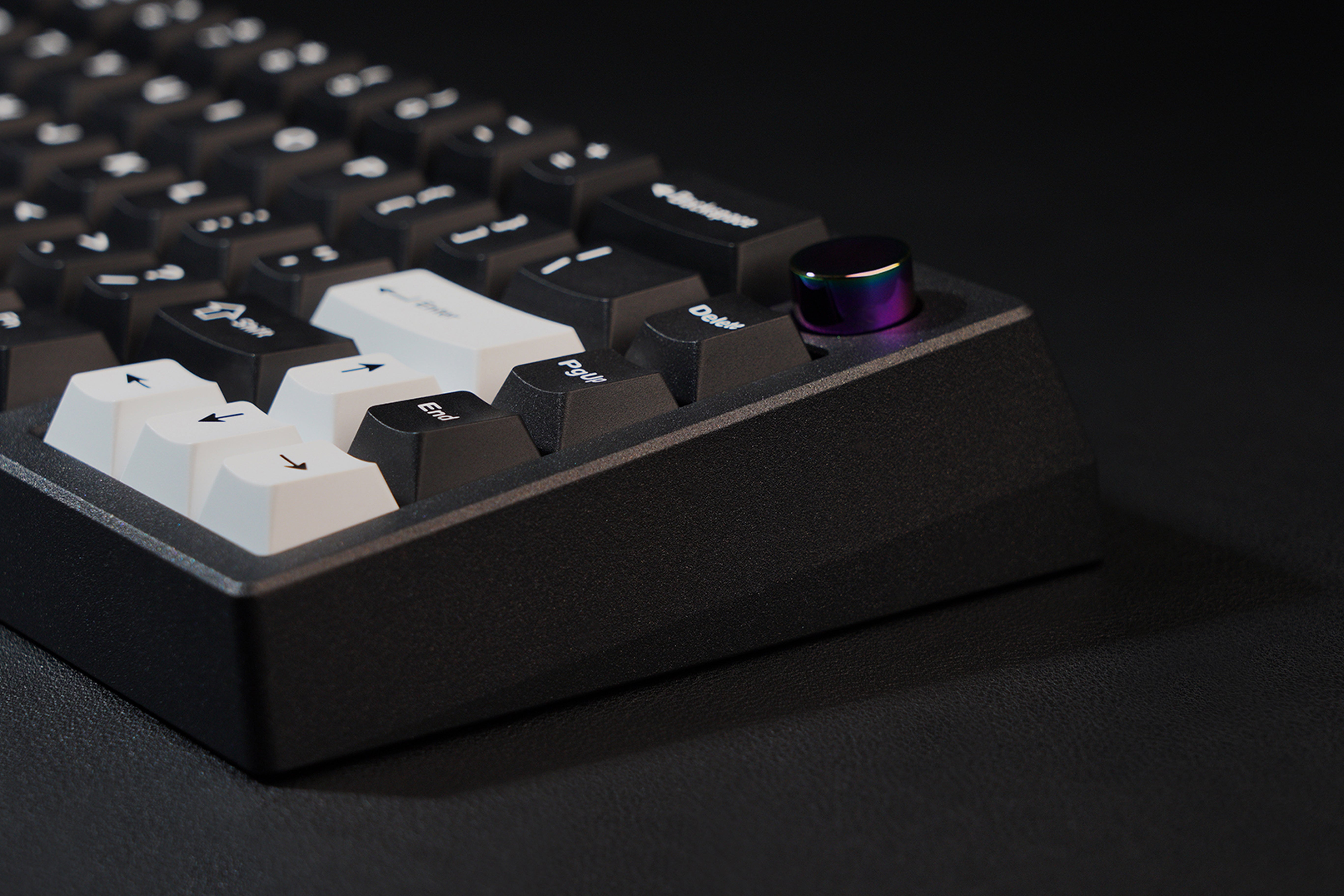 [Pre-Order] Meletrix Zoom65 V2 EE - Barebones Keyboard Kit - Black [Sea  Shipping - Batch 2]