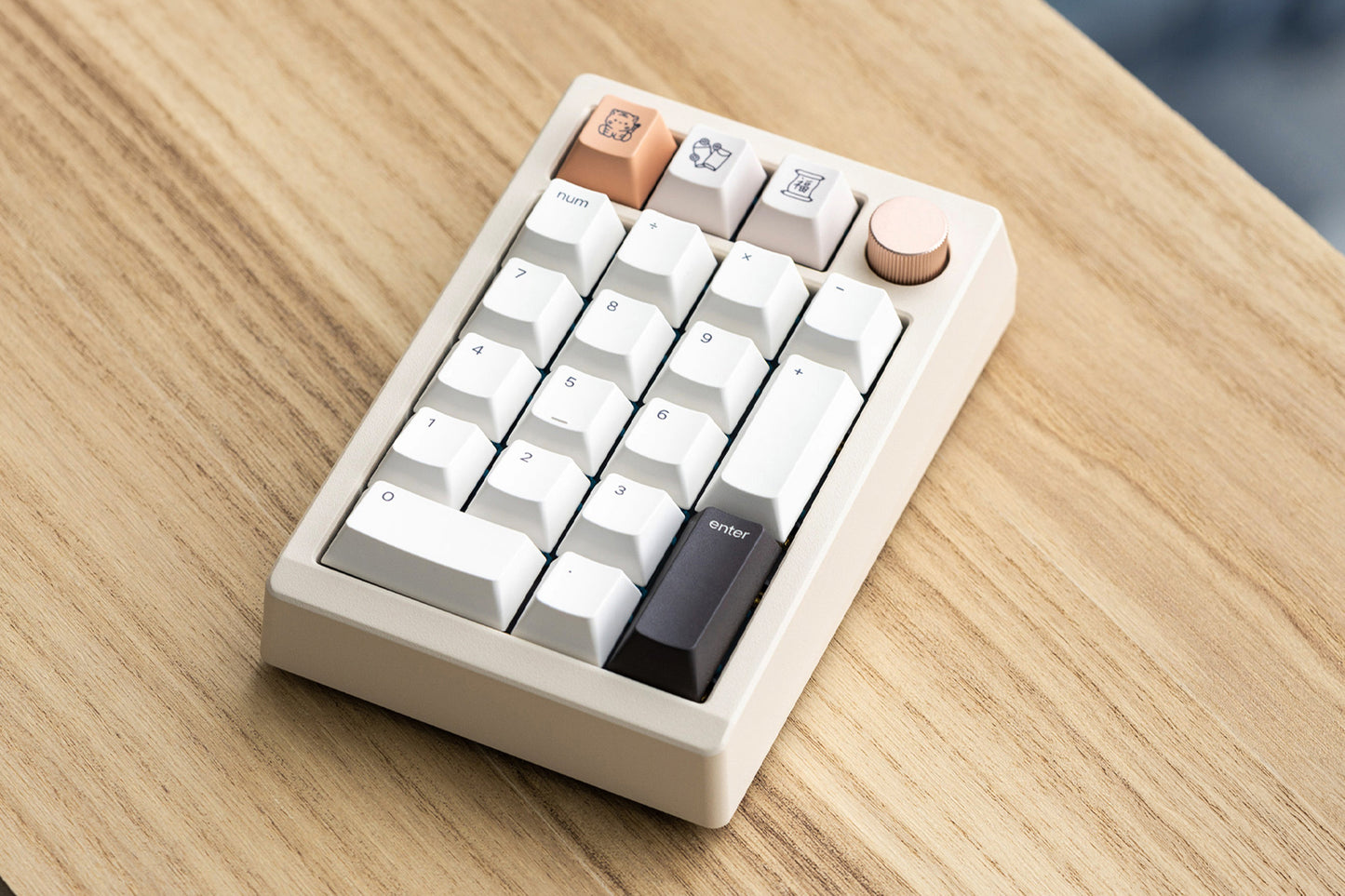 [Group-Buy] Meletrix ZoomPad Essential Edition (EE) - Barebones Numpad Kit - Milk Tea [Sea Shipping]