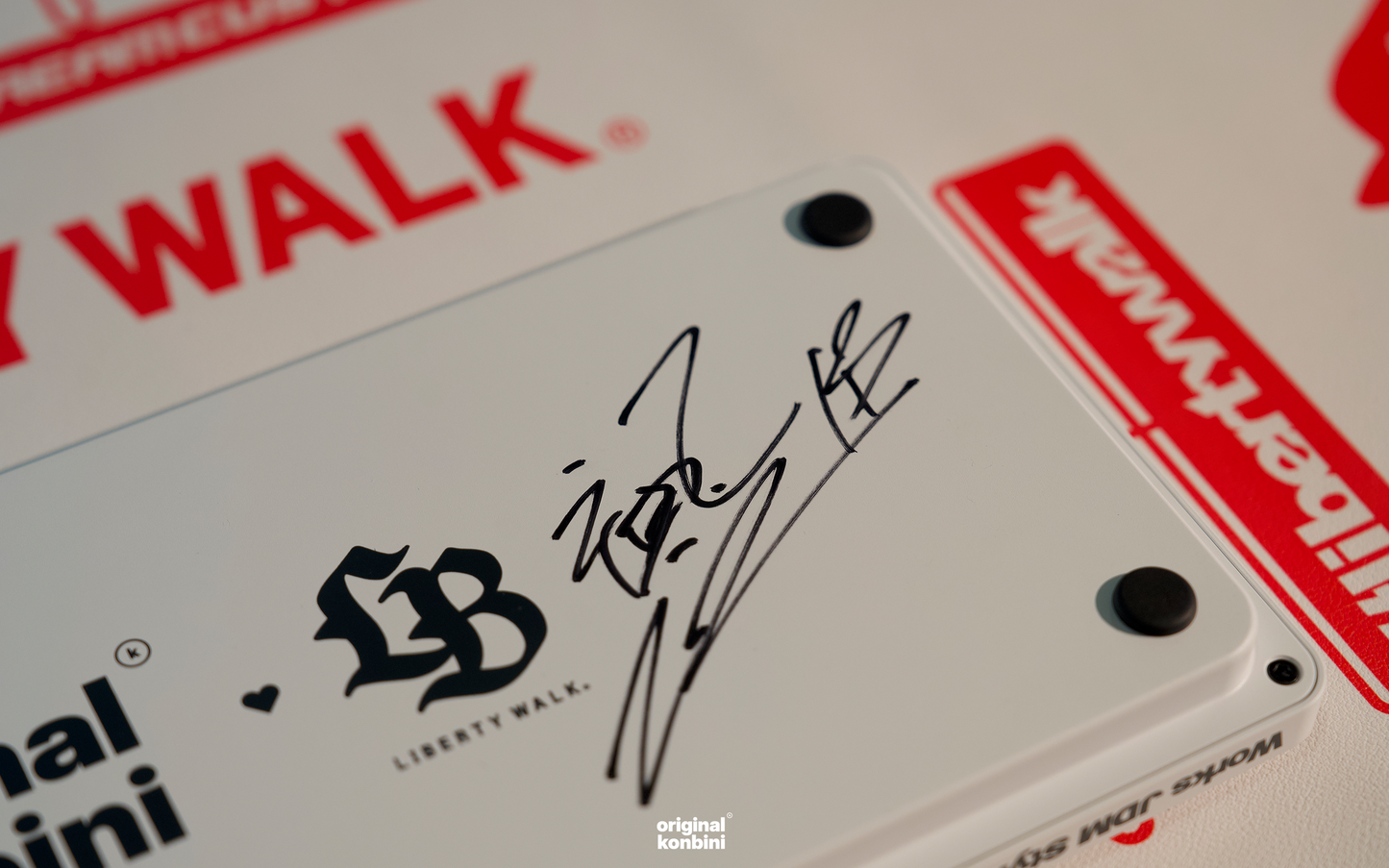 Liberty Walk x original konbini keyboard - white edition